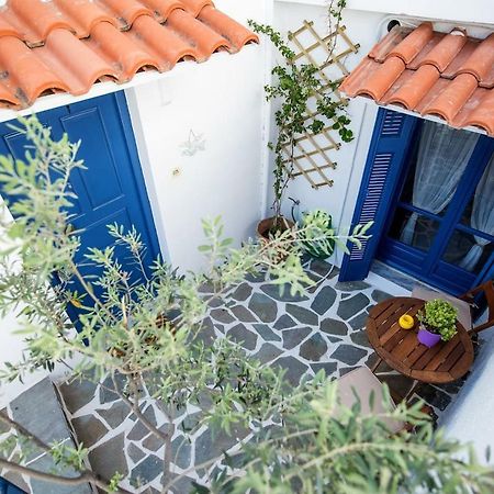 Aquarella-Stylish Veranda Apartment In Centre Of Poros Town المظهر الخارجي الصورة