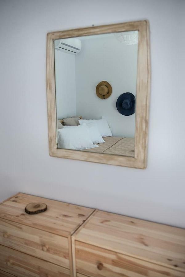 Aquarella-Stylish Veranda Apartment In Centre Of Poros Town المظهر الخارجي الصورة