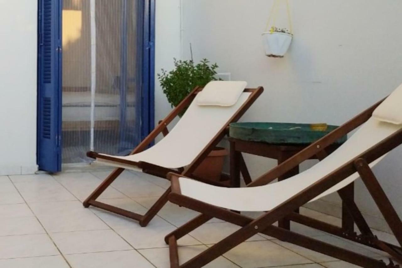 Aquarella-Stylish Veranda Apartment In Centre Of Poros Town المظهر الخارجي الصورة