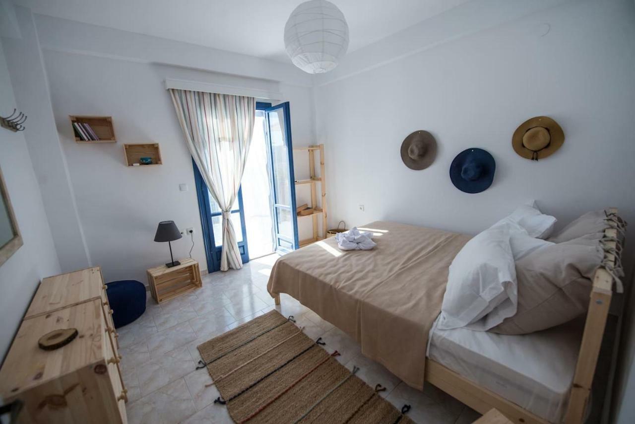 Aquarella-Stylish Veranda Apartment In Centre Of Poros Town المظهر الخارجي الصورة